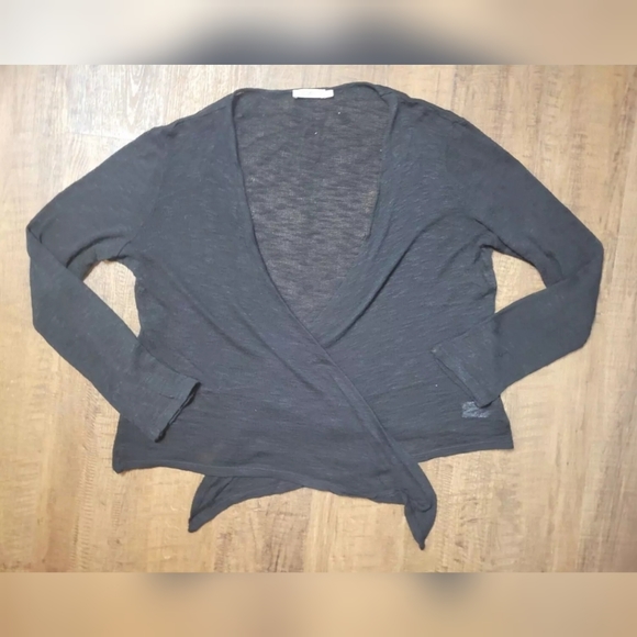 FREE W BUNDLE Ricki's drape front cardigan - Picture 1 of 9